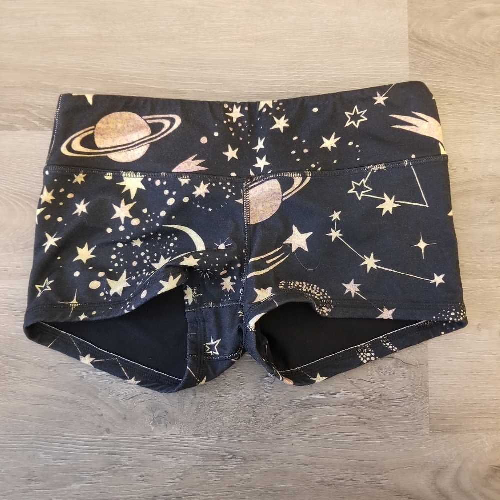 Fleo Shorts
